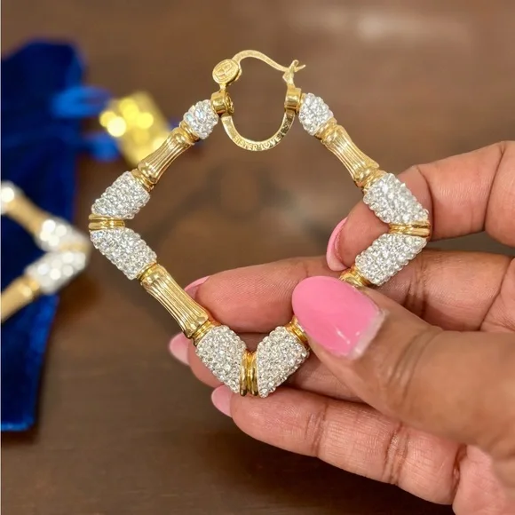 π Sister Love Frosted Diamond Life - Large Earrings π - Picture 2 of 7